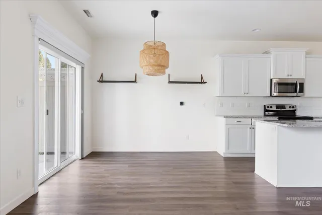 $464,900 | 1885 North Justin Avenue, Meridian, ID 83646