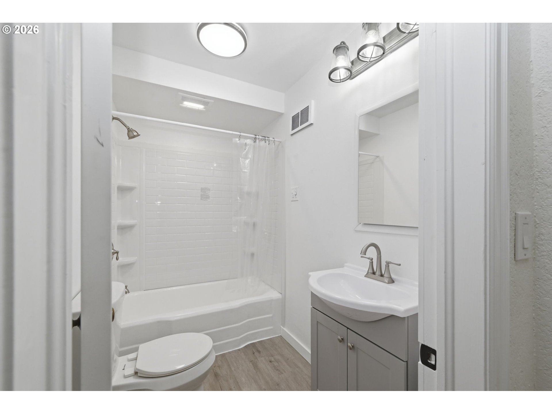 301 Irving Road Eugene, OR 97404 - Photo 23 of 43