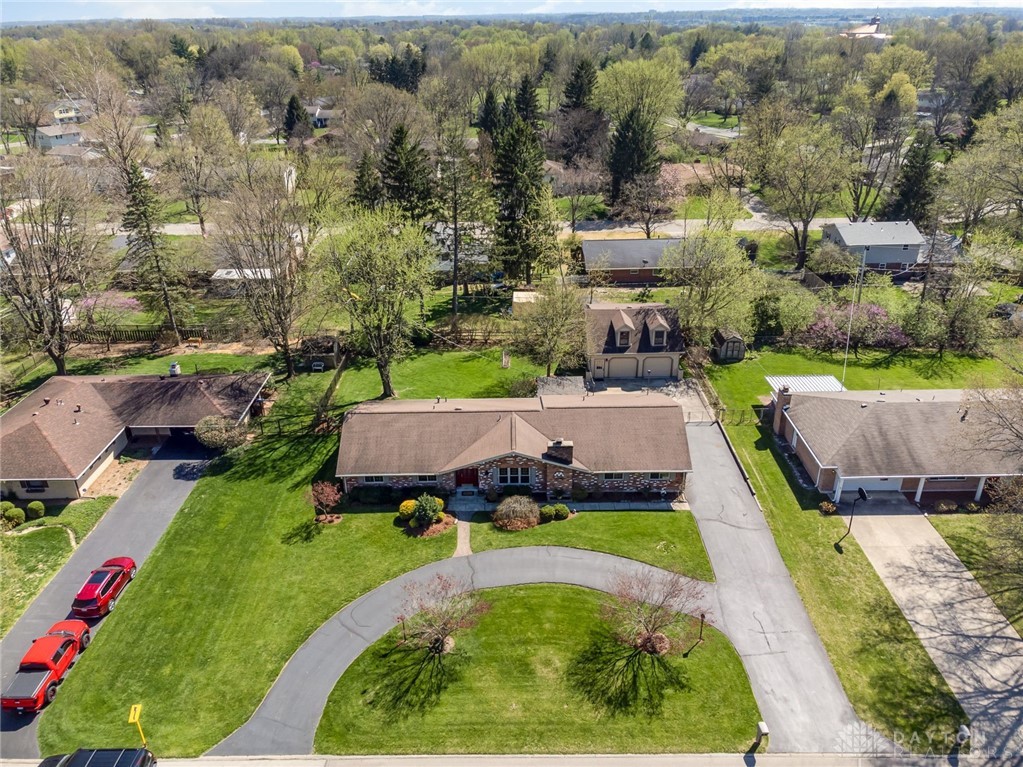 1030 East Rahn Road Dayton, OH 45429 - Photo 5 of 36 Gallery Image 5