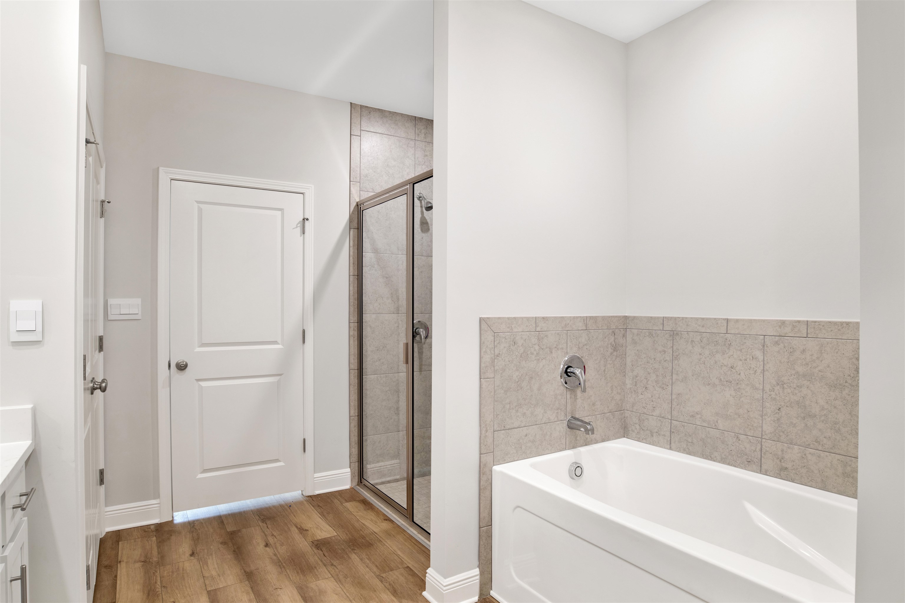1078 Melbourne Court Foley, AL 36535 - Photo 14 of 20 Primary Bath
