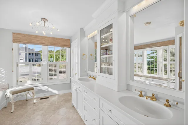 $7,595,000 | 40 Point Road, North Falmouth, MA 02556