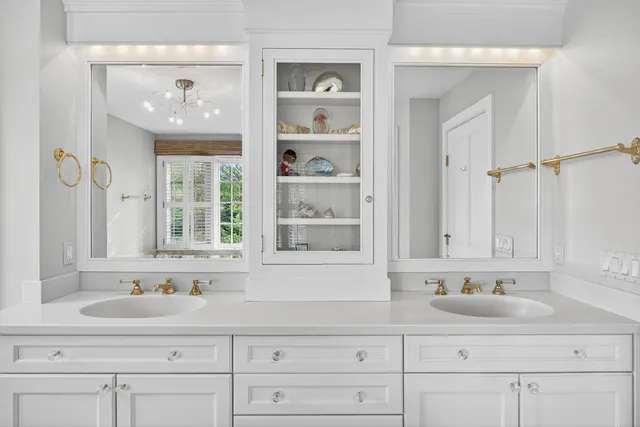 $7,595,000 | 40 Point Road, North Falmouth, MA 02556