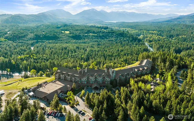 $345,000 | 3600 Suncadia Trail, Unit 4018, Cle Elum, WA 98922