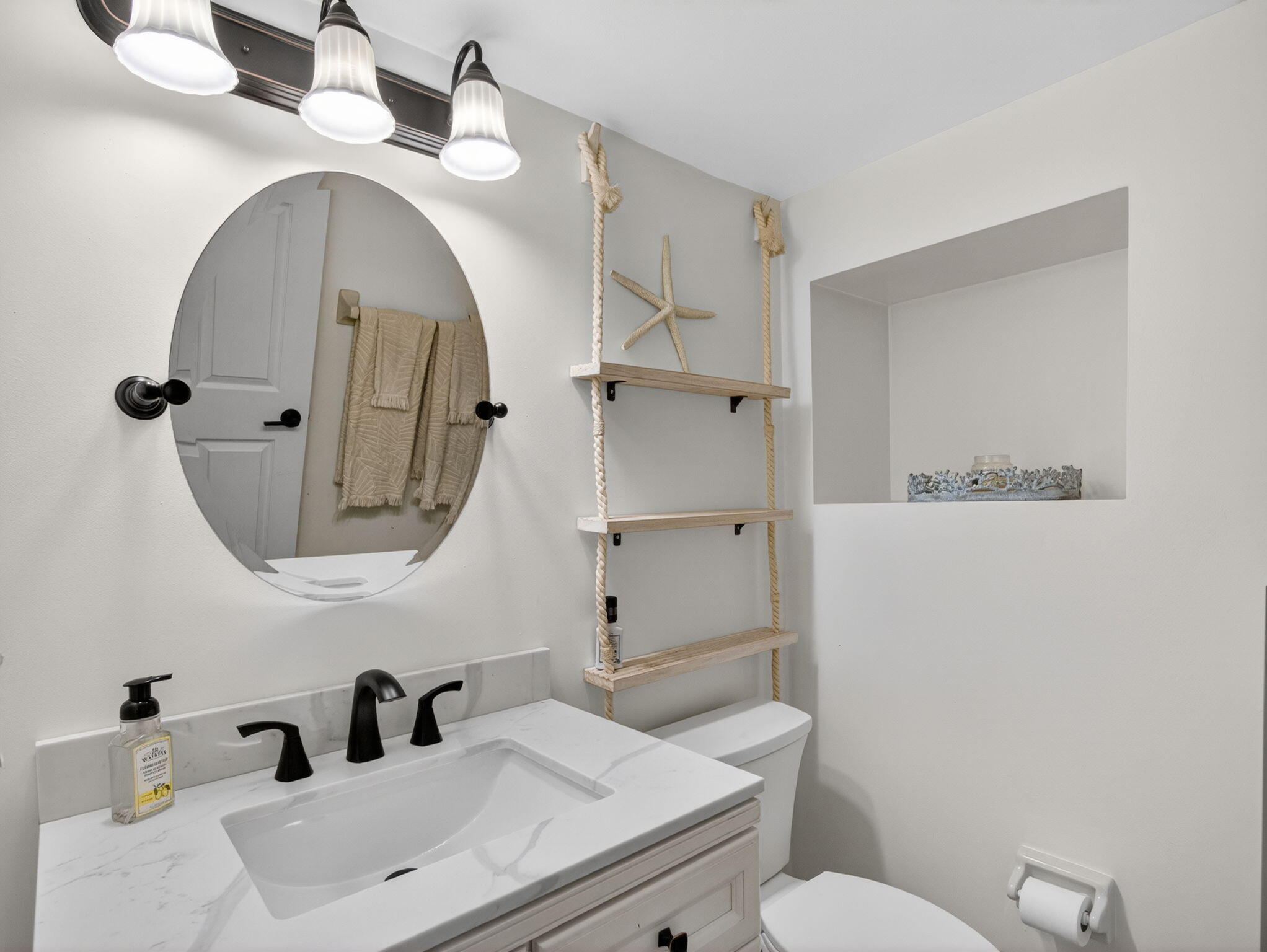 8905 Spring Valley Drive Boynton Beach, FL 33472 - Photo 16 of 39 16-web-or-mls-010