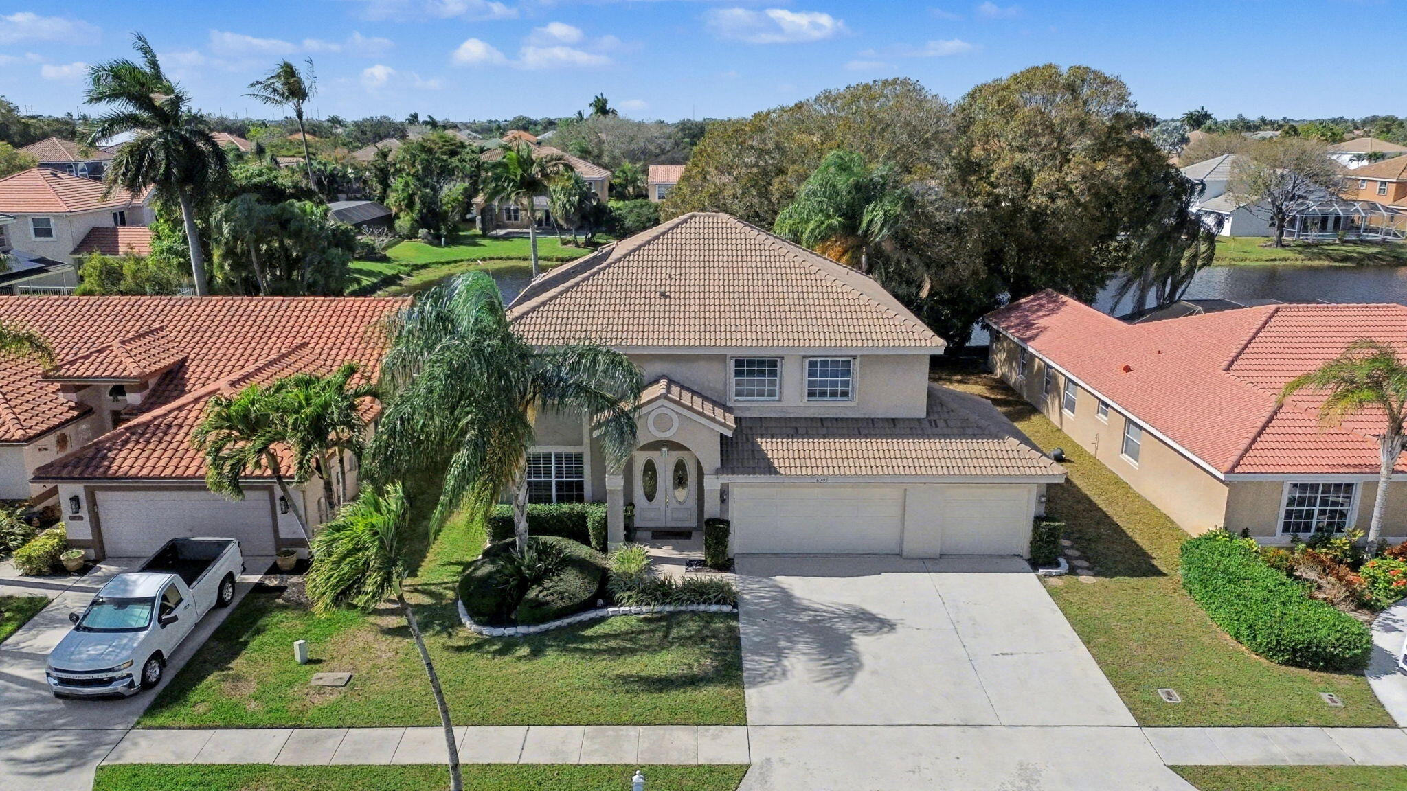 8905 Spring Valley Drive Boynton Beach, FL 33472 - Photo 3 of 39 1-web-or-mls-001