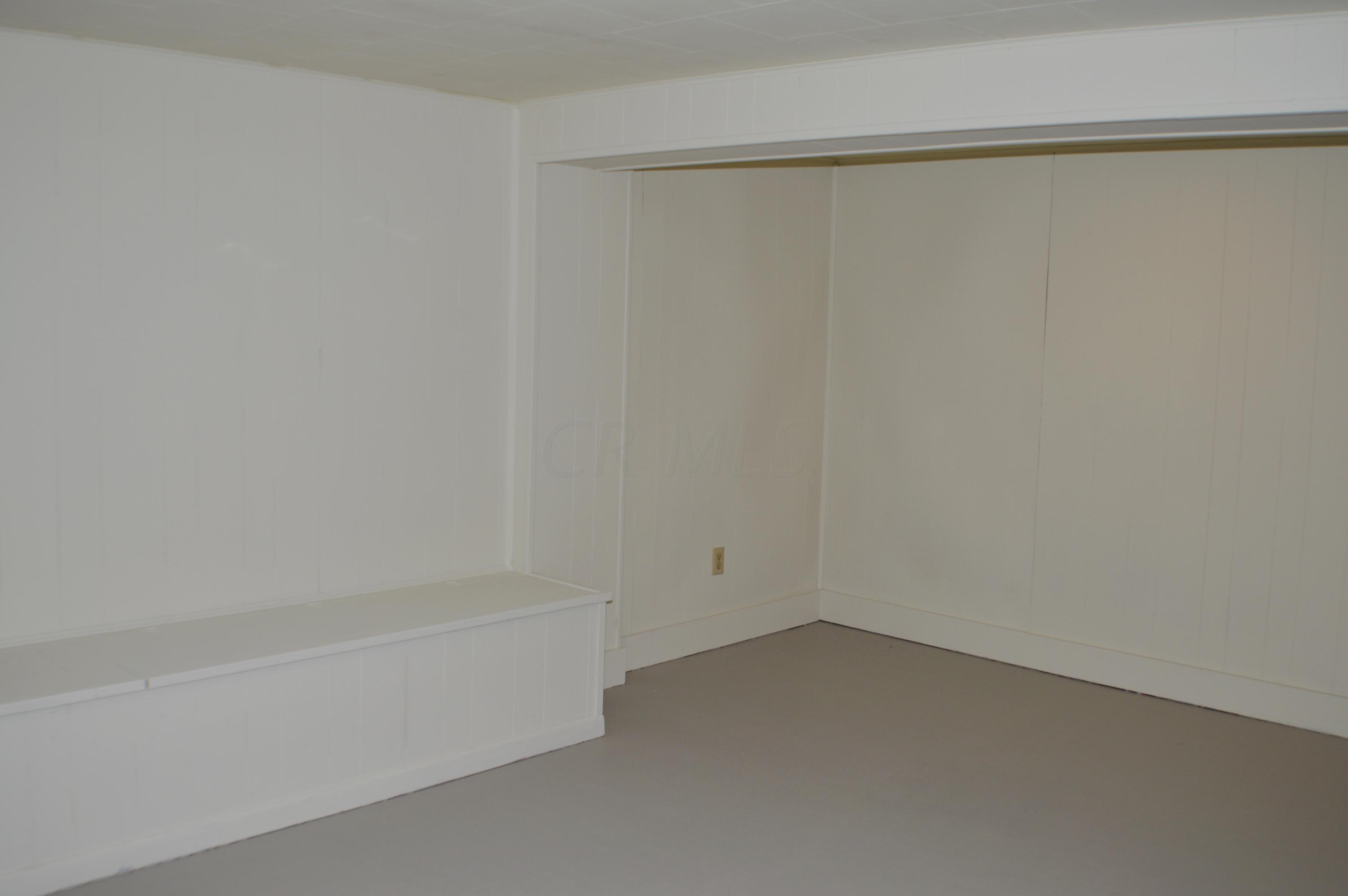 2889 Hampton Road South Columbus, OH 43232 - Photo 17 of 21 Gallery Image 17