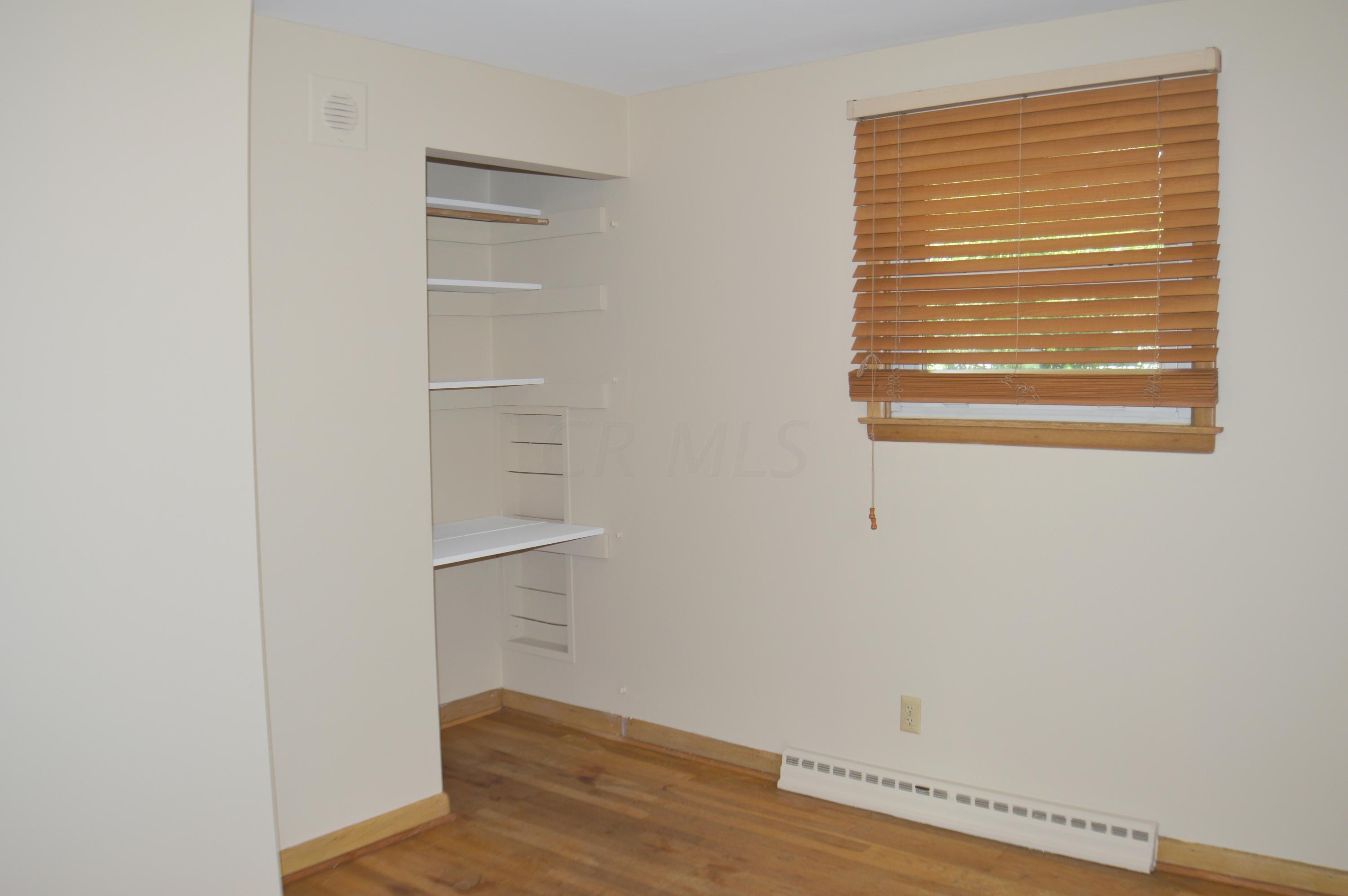 2889 Hampton Road South Columbus, OH 43232 - Photo 9 of 21 Gallery Image 9