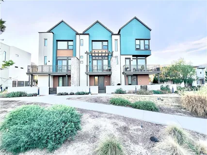 $4,375 | 110 Keeper, Irvine, CA 92618