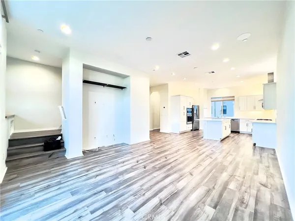 $4,375 | 110 Keeper, Irvine, CA 92618