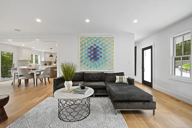 $2,474,000 | 30 Cavalry Road, Westport, CT 06880