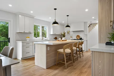 $2,474,000 | 30 Cavalry Road, Westport, CT 06880