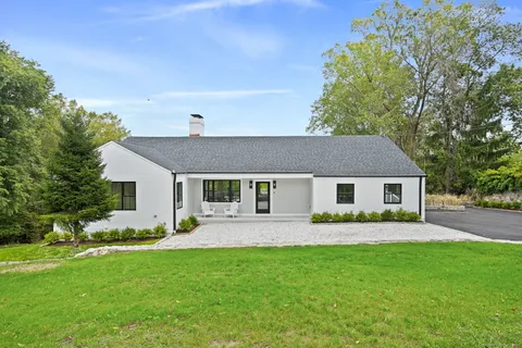 $2,474,000 | 30 Cavalry Road, Westport, CT 06880