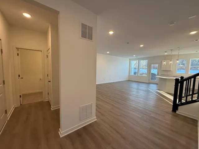 $369,990 | 14971 Avondale View, Rosemount, MN 55068