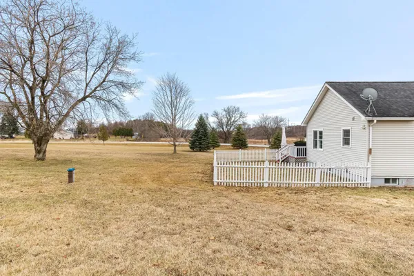 $439,900 | 2 Glen Ridge Lane, Swanton, VT 05478