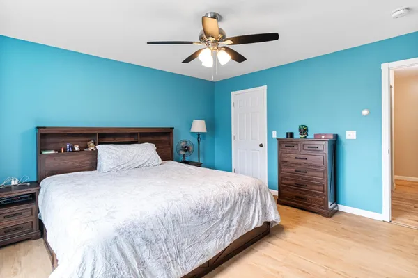 $439,900 | 2 Glen Ridge Lane, Swanton, VT 05478