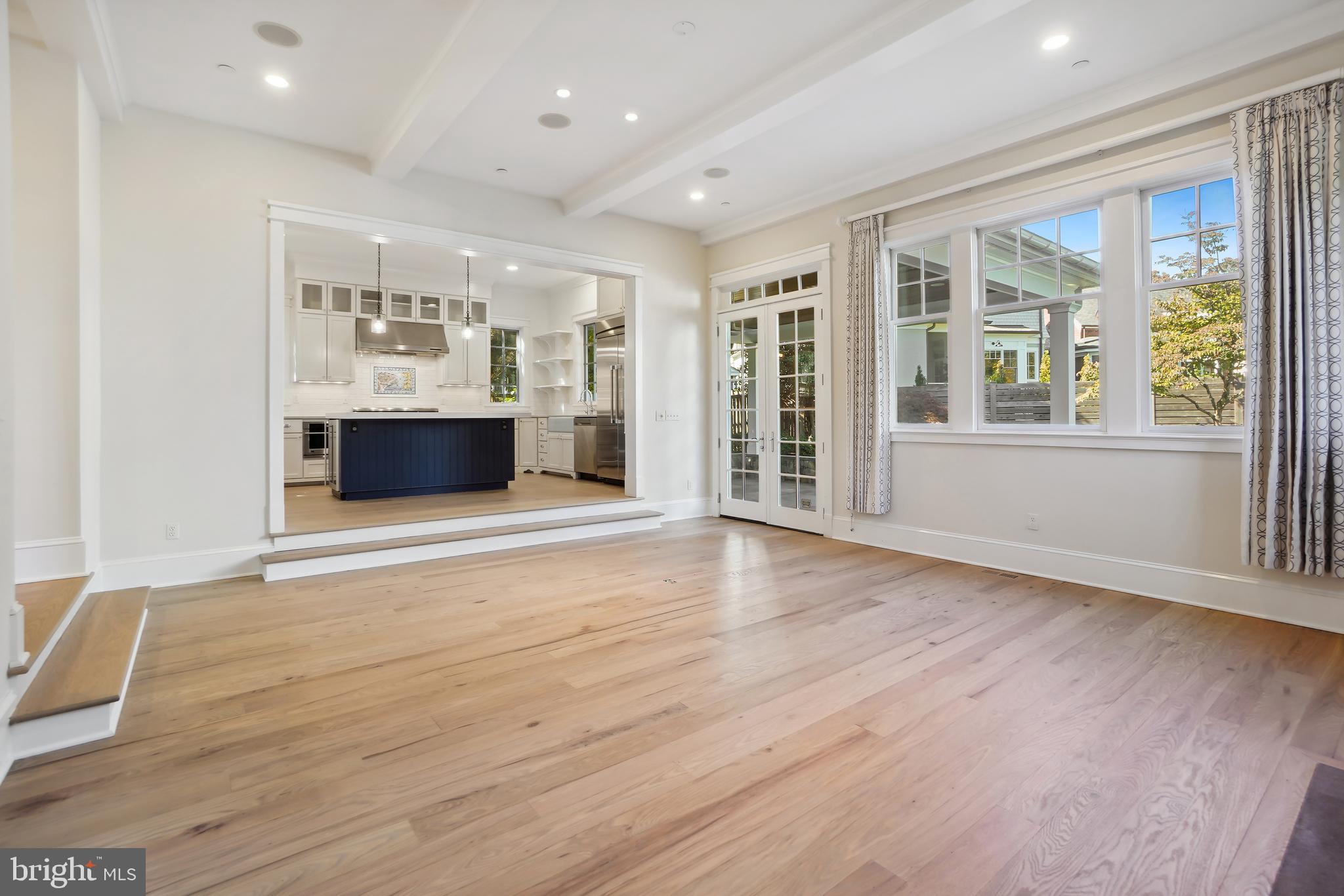 7904 Glenbrook Road Bethesda, MD 20814 - Photo 11 of 33 Family Room