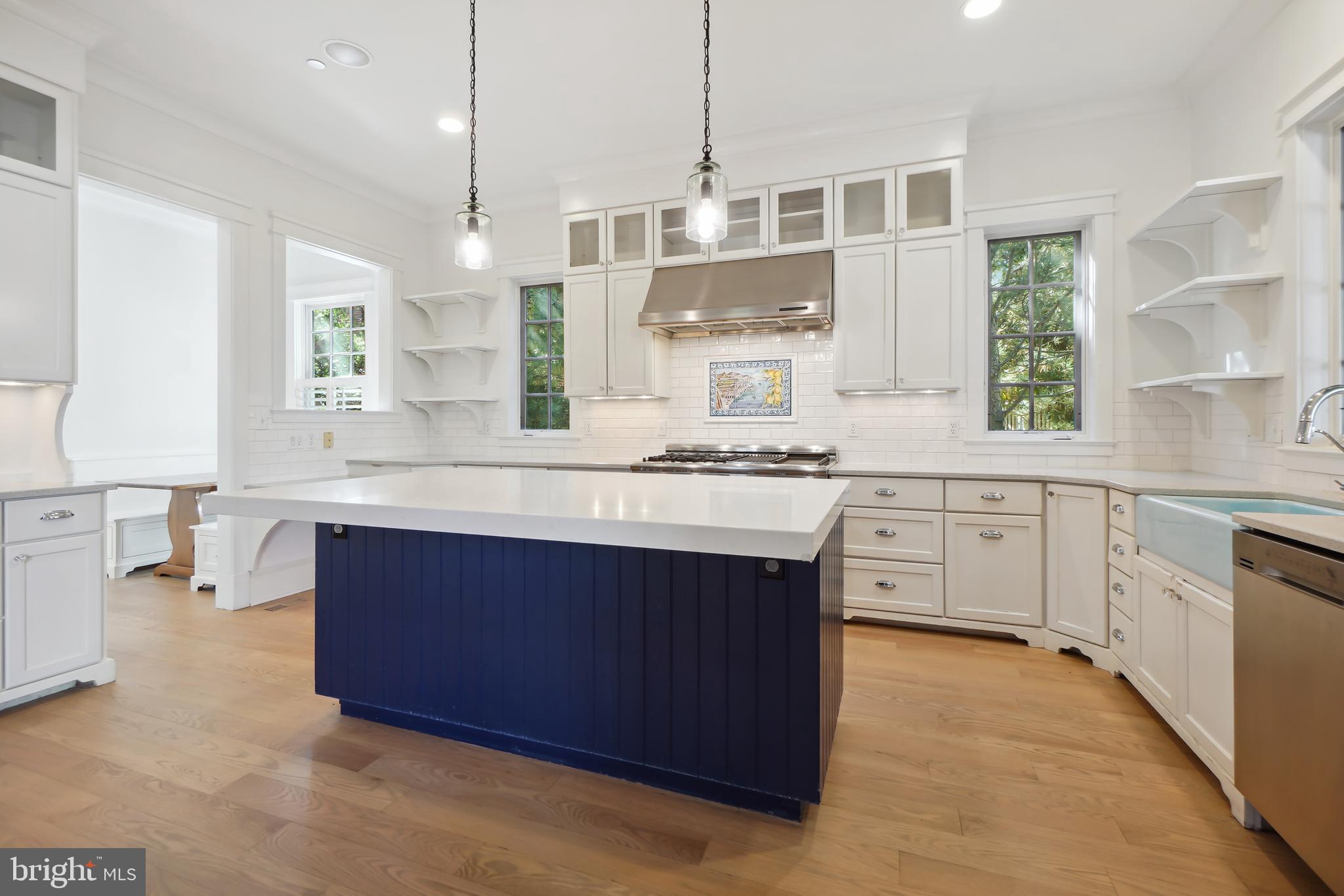 7904 Glenbrook Road Bethesda, MD 20814 - Photo 12 of 33 Kitchen