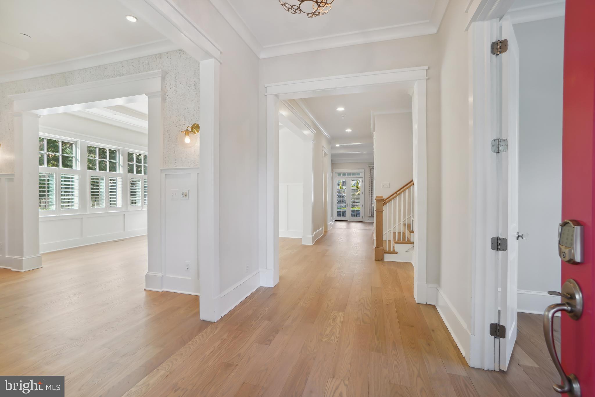 7904 Glenbrook Road Bethesda, MD 20814 - Photo 4 of 33 Front Entrance