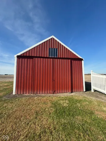 $100,000 | 3885 North Ew, Kokomo, IN 46901