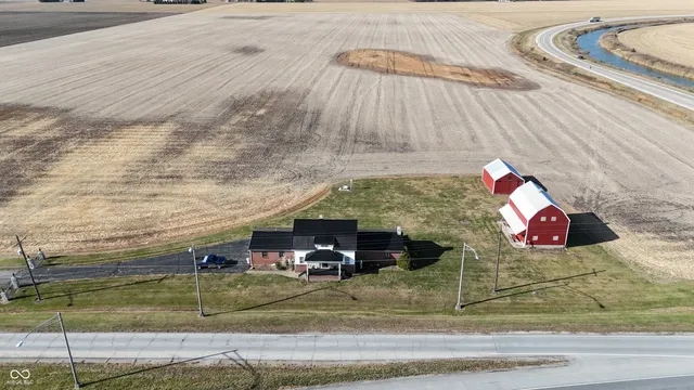 $100,000 | 3885 North Ew, Kokomo, IN 46901