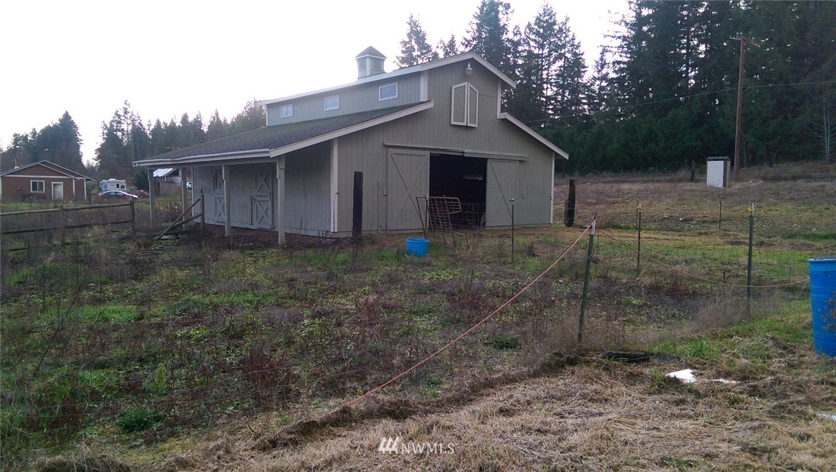 37413 Allen Road South Roy, WA 98580 - Photo 13 of 14