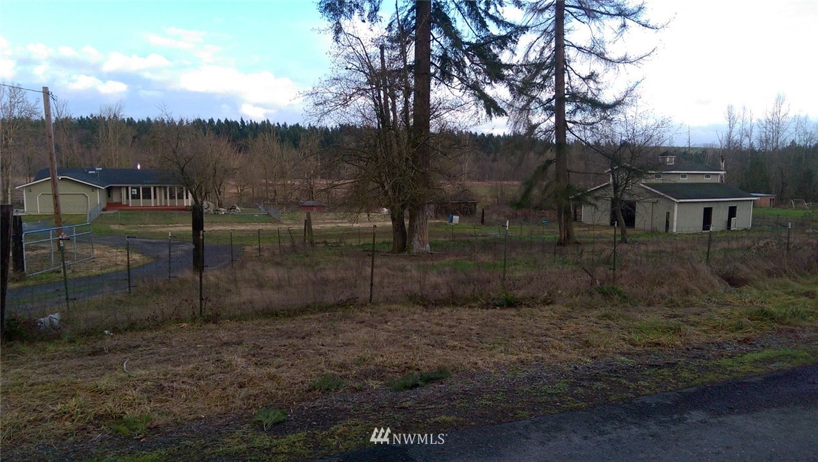 37413 Allen Road South Roy, WA 98580 - Photo 3 of 14