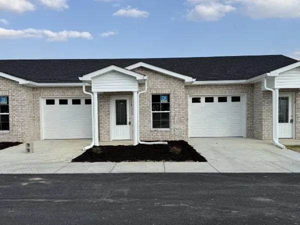 $239,900 | 741 Kings Lane, Unit B8, Tullahoma, TN 37388