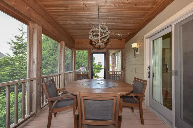 $519,900 | 154 Water Court, Cedar Grove, WI 53013