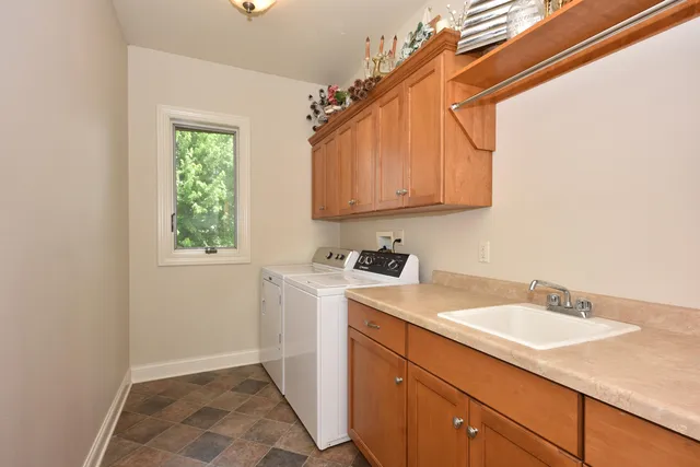 $519,900 | 154 Water Court, Cedar Grove, WI 53013