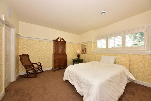 $519,900 | 154 Water Court, Cedar Grove, WI 53013