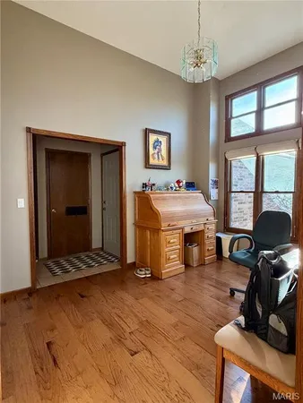 $449,900 | 23110 Roselawn Drive, Lebanon, MO 65536