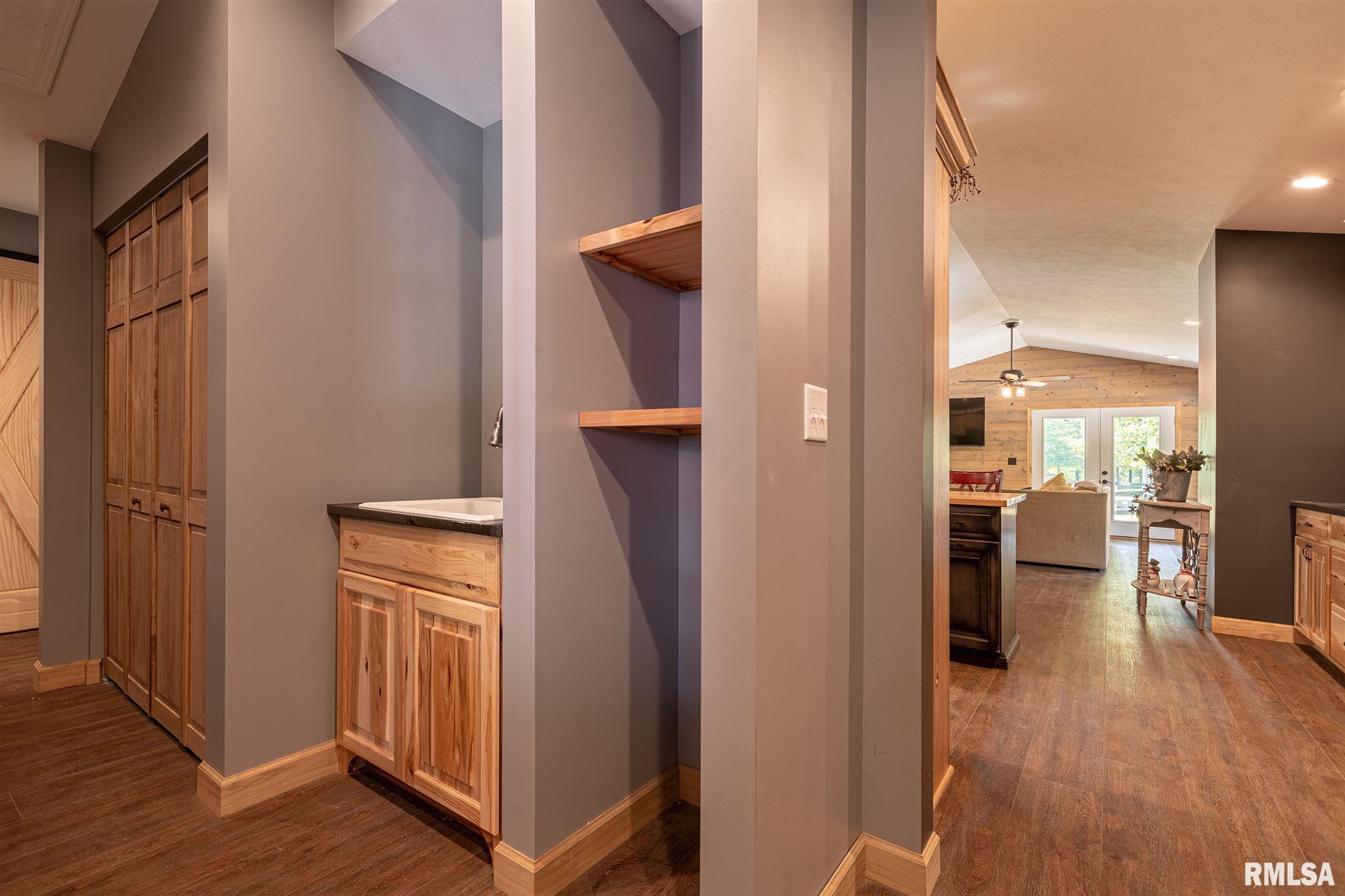 15435 North Bend Road Carterville, IL 62918 - Photo 18 of 40 Gallery Image 18
