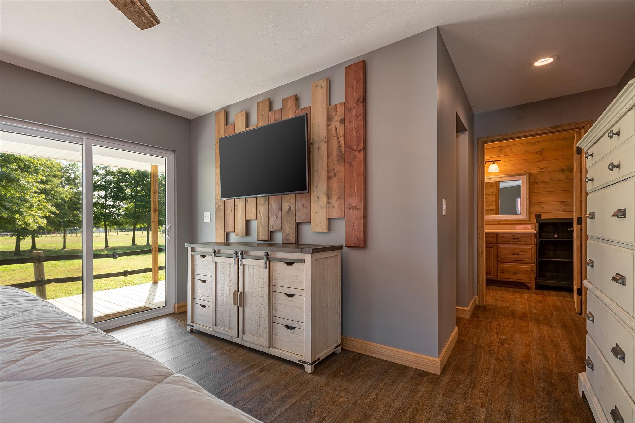 15435 North Bend Road Carterville, IL 62918 - Photo 22 of 40 Gallery Image 22