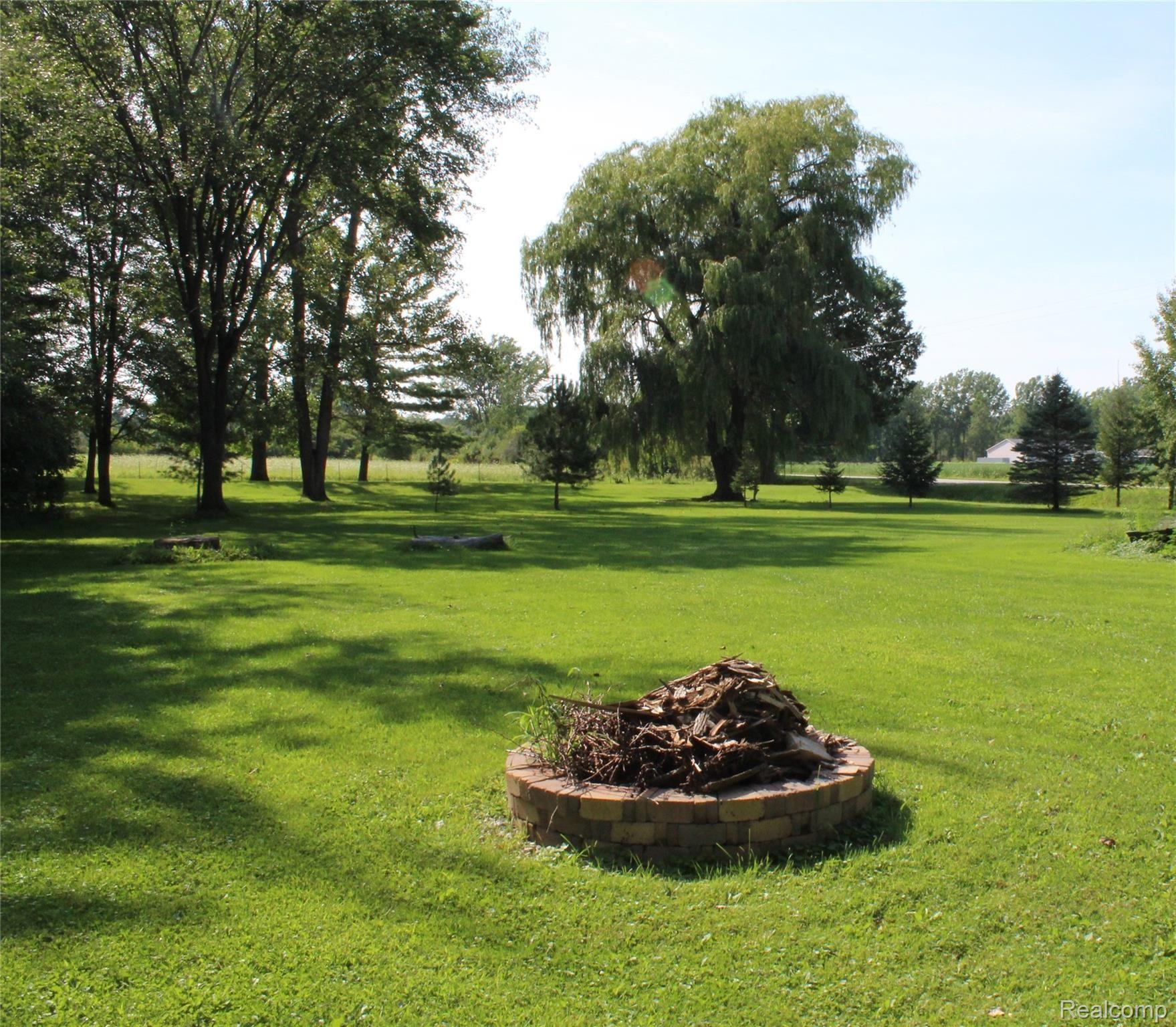 8171 Arbela Road Millington, MI 48746 - Photo 6 of 23 IMG_6105.JPG