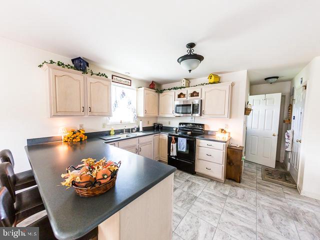 38 Viscount Place Lititz, PA 17543 - Photo 14 of 56