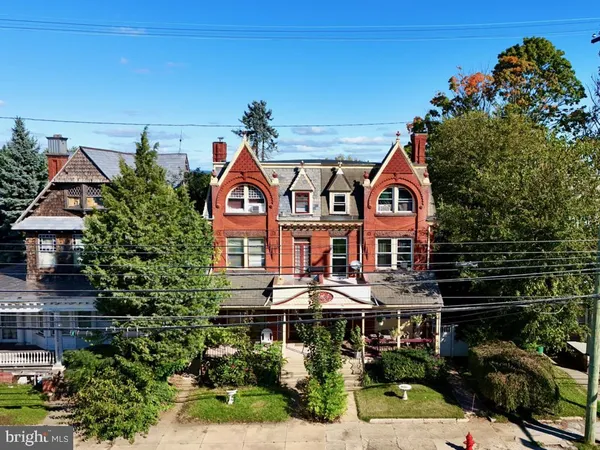 $334,000 | 911 East King Street, Lancaster, PA 17602