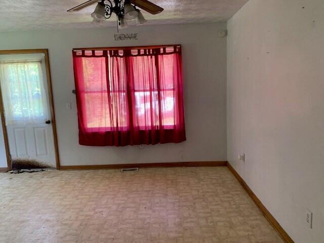 1023 Arkansas Creek Road Martin, KY 41649 - Photo 7 of 14 123600_6