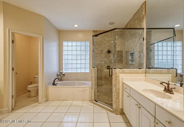 $4,250 | 8205 Bay Tree Lane, Jacksonville, FL 32256