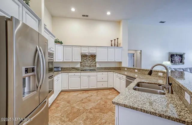 $4,250 | 8205 Bay Tree Lane, Jacksonville, FL 32256