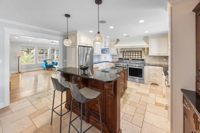 $1,459,000 | 640 West Sunset Boulevard, Fort Walton Beach, FL 32547
