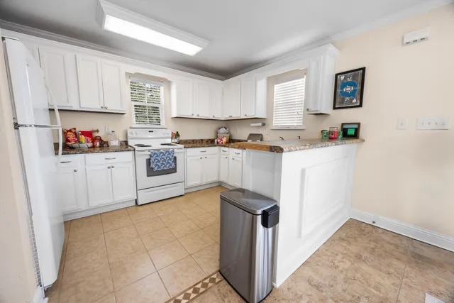 $1,459,000 | 640 West Sunset Boulevard, Fort Walton Beach, FL 32547