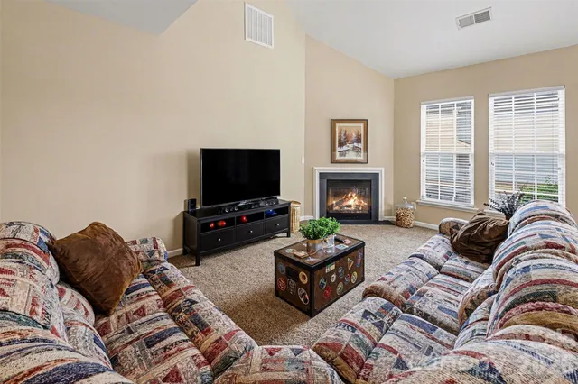 $369,999 | 9902 Portaferry Drive, Unit 5043, Charlotte, NC 28213