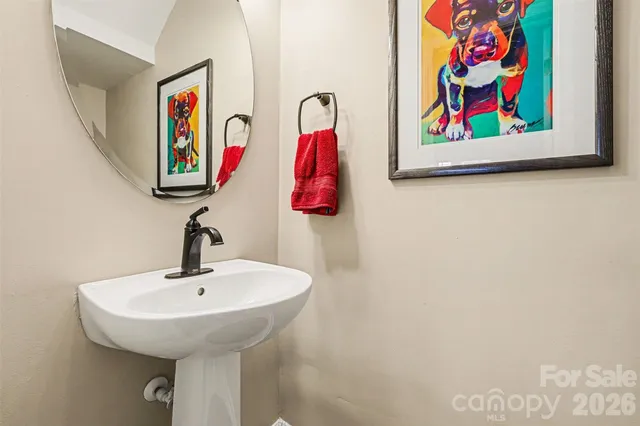 $369,999 | 9902 Portaferry Drive, Unit 5043, Charlotte, NC 28213