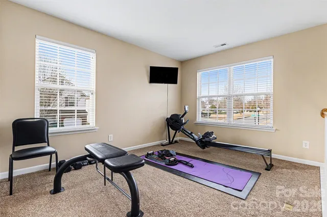 $369,999 | 9902 Portaferry Drive, Unit 5043, Charlotte, NC 28213