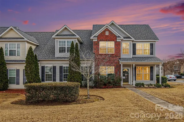 $369,999 | 9902 Portaferry Drive, Unit 5043, Charlotte, NC 28213