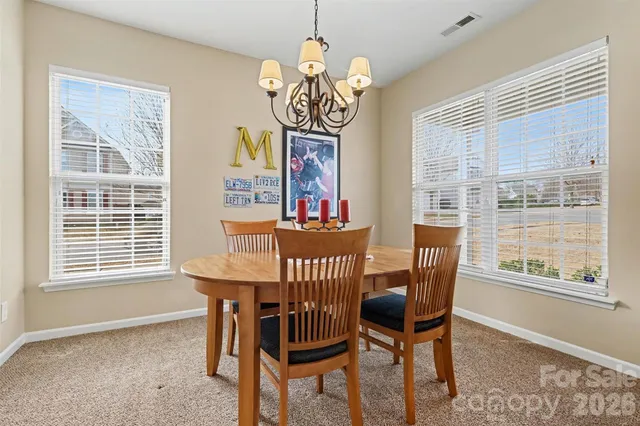 $369,999 | 9902 Portaferry Drive, Unit 5043, Charlotte, NC 28213