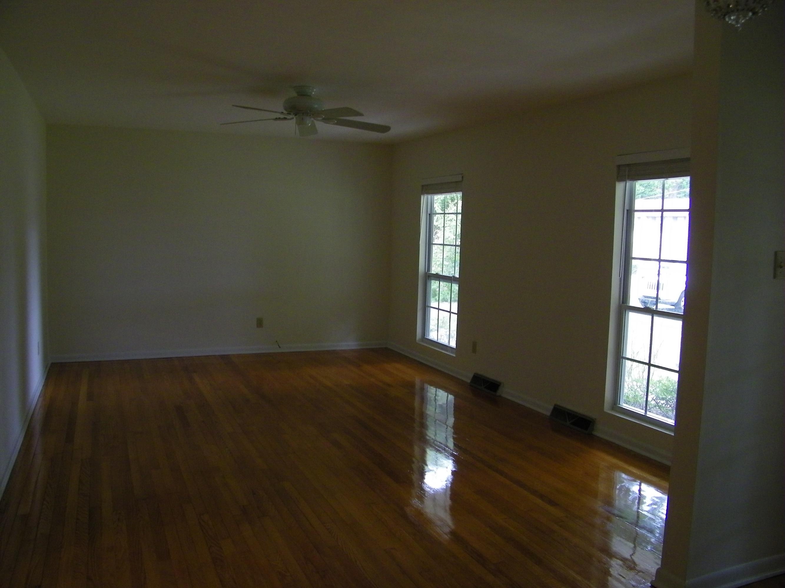 Spacious living room