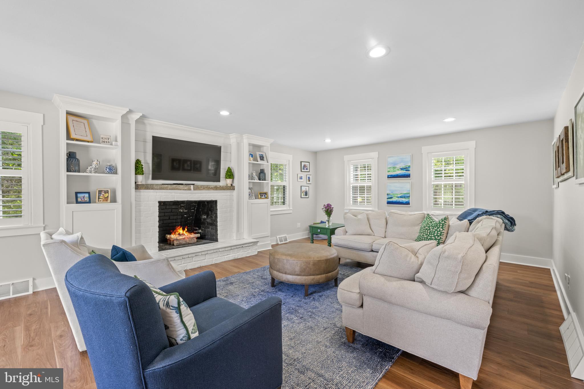 2031 White Horse Road Berwyn, PA 19312 - Photo 22 of 54 Family Room
