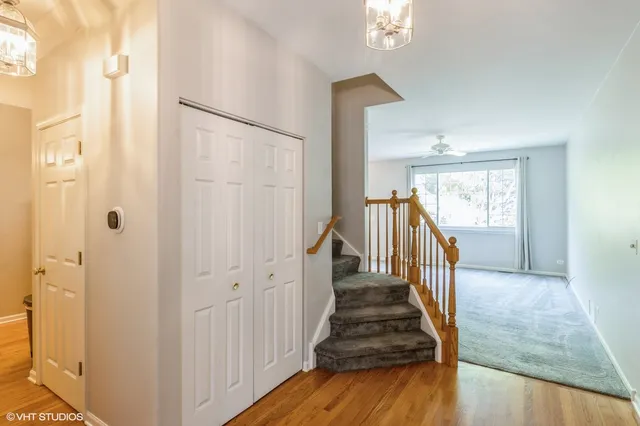 $2,600 | 2956 Talaga Drive, Algonquin, IL 60102