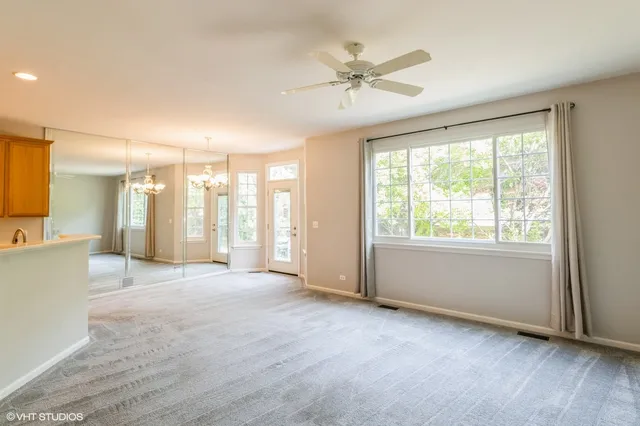 $2,600 | 2956 Talaga Drive, Algonquin, IL 60102